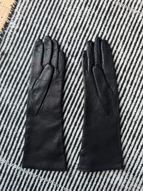 Vintage Classic Black Leather Long Gloves